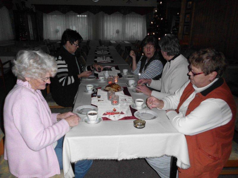 Schliessen von Weihnachtsmarkt  o.jpg